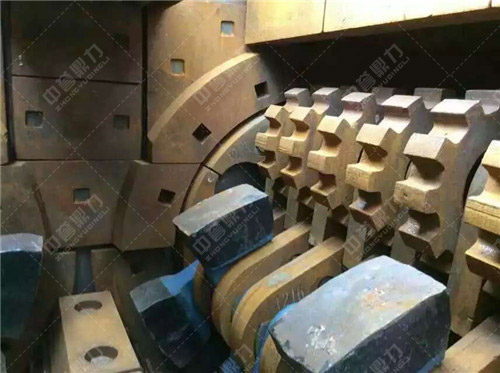 ɰC